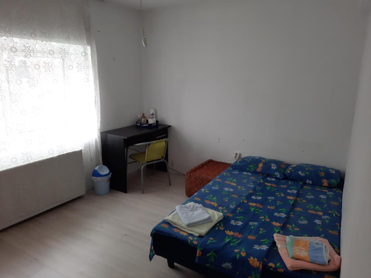 Casa Cu Curte 호텔 브라쇼브 외부 사진